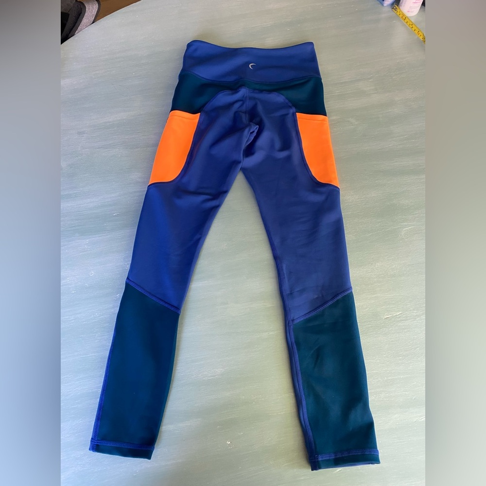 Zyia leggings NWOT